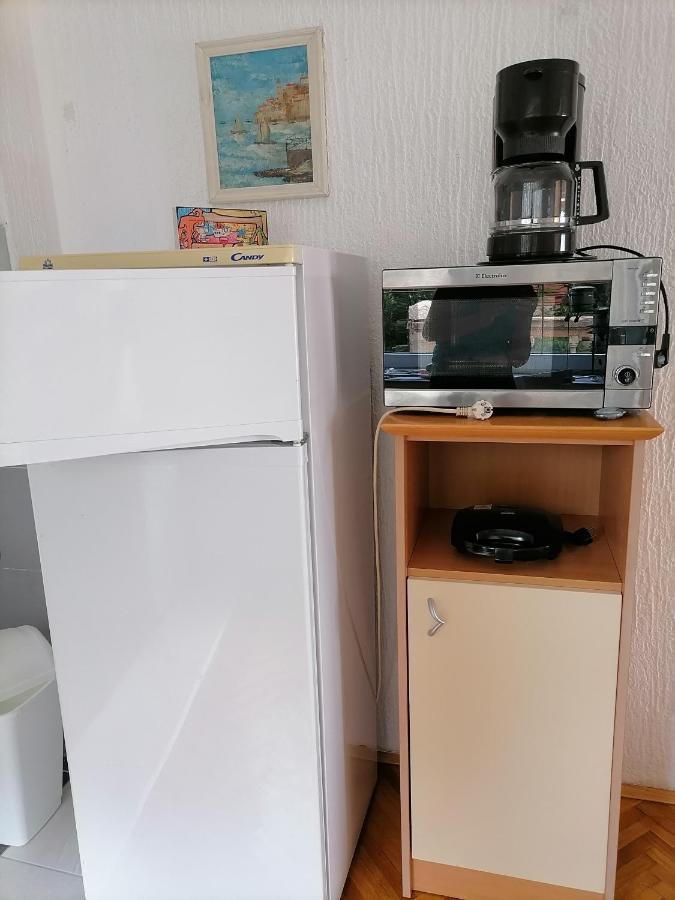Apartman Marijana ノヴィ・ヴィノドロスキー エクステリア 写真