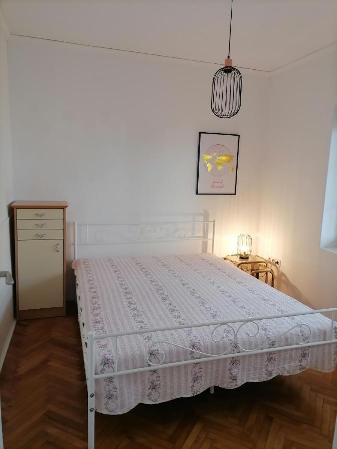 Apartman Marijana ノヴィ・ヴィノドロスキー エクステリア 写真